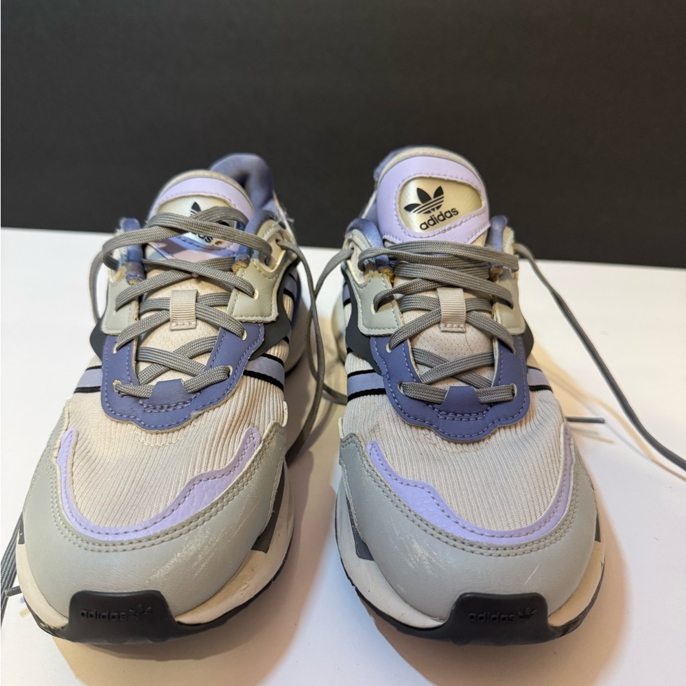 Adidas Cream and Blue Athletic Shoes